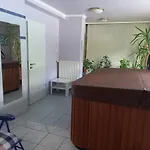 Barbara Wellness Πανσιόν